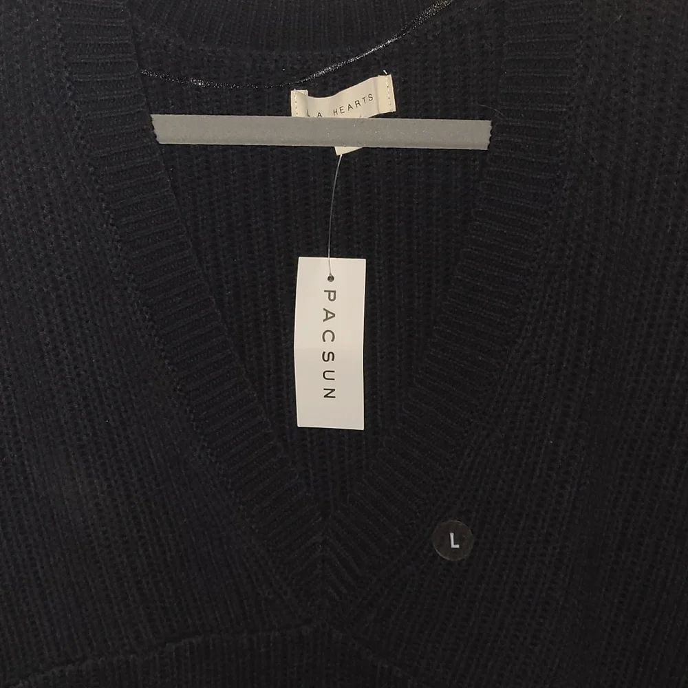 Sweater - Picture 2 of 4